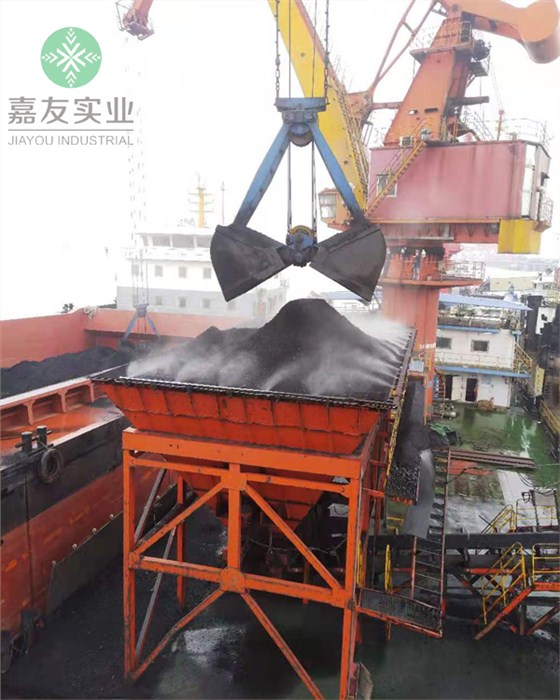 碼頭卸煤進料口安裝噴霧降塵系統(tǒng)
