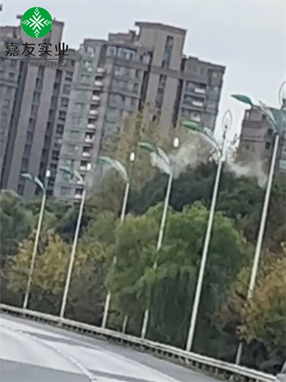 路燈桿噴霧降塵系統(tǒng) (2)